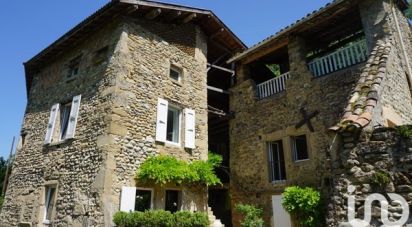 House 6 rooms of 182 m² in Saint-Lattier (38840)