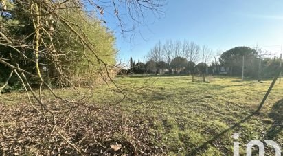 Land of 2,000 m² in Montauban (82000)