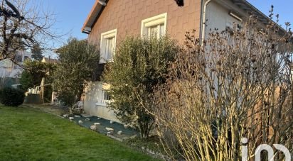 Traditional house 4 rooms of 91 m² in Chilly-Mazarin (91380)