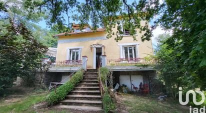 Maison 6 pièces de 147 m² à Ahun (23150)