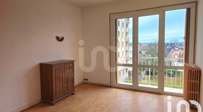 Apartment 4 rooms of 63 m² in Fontainebleau (77300)