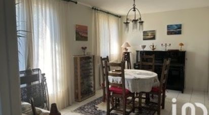 Traditional house 6 rooms of 112 m² in Saint-Herblain (44800)