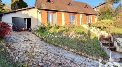 House 5 rooms of 108 m² in Vaux-sur-Seine (78740)