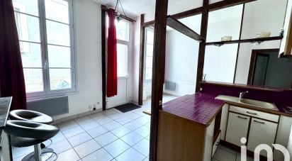 Apartment 1 room of 26 m² in Sens (89100)