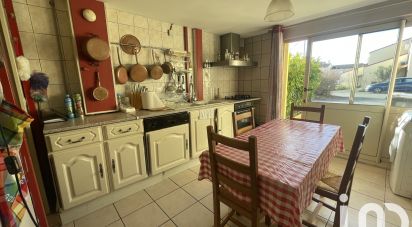 House 5 rooms of 90 m² in Poitiers (86000)