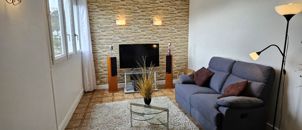 Appartement 5 pièces de 99 m² à Maromme (76150)