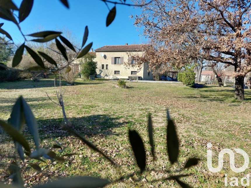 Traditional house 6 rooms of 152 m² in Cambounet-sur-le-Sor (81580)