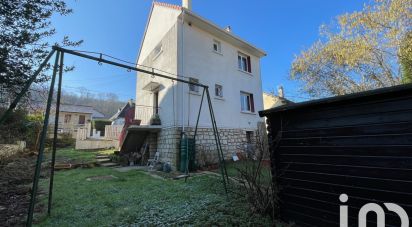 Traditional house 5 rooms of 88 m² in Jouy-en-Josas (78350)