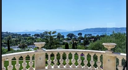 Mansion 15 rooms of 555 m² in Antibes (06160)