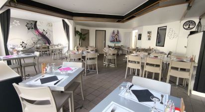 Restaurant of 210 m² in Pleyben (29190)