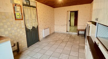 House 5 rooms of 125 m² in LORETZ D'ARGENTON (79290)