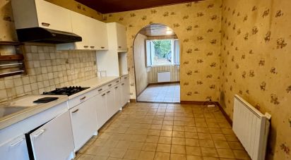 House 5 rooms of 125 m² in LORETZ D'ARGENTON (79290)