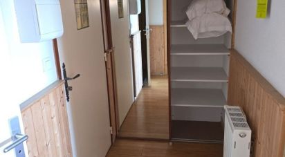 Apartment 2 rooms of 47 m² in Gex (01170)