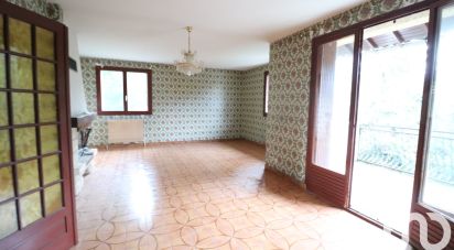 House 5 rooms of 143 m² in Pont-du-Château (63430)