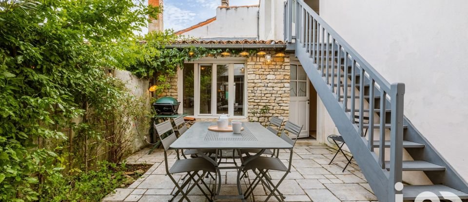 Town house 5 rooms of 85 m² in Les Portes-en-Ré (17880)