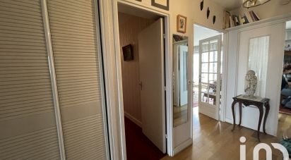 Appartement 5 pièces de 105 m² à Paris (75019)