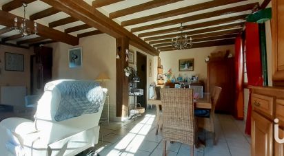 Traditional house 6 rooms of 139 m² in Saint-Pierre-en-Auge (14170)