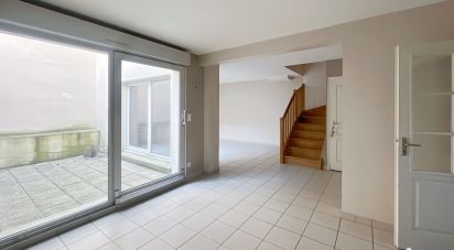 House 5 rooms of 154 m² in Saint-Quentin (02100)