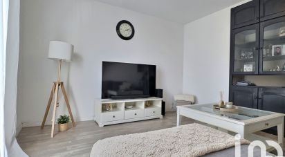 Apartment 2 rooms of 52 m² in Marseille (13015)