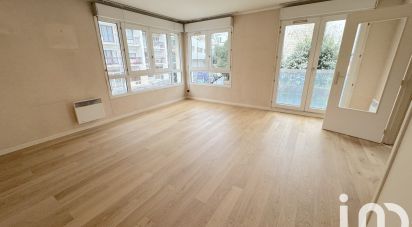 Apartment 5 rooms of 84 m² in Paris (75019)