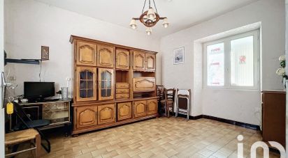 Maison 7 pièces de 83 m² à Saint-Affrique (12400)