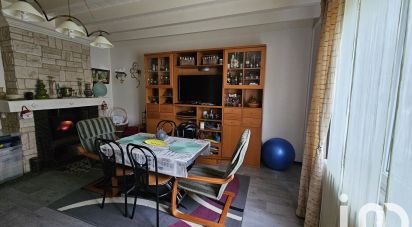 House 5 rooms of 133 m² in Coutras (33230)