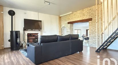 Maison 6 pièces de 137 m² à La Taillée (85450)