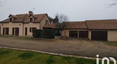 Maison de village 5 pièces de 185 m² à Saint-Cosme-en-Vairais (72110)