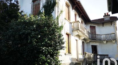 House 6 rooms of 147 m² in Tarbes (65000)