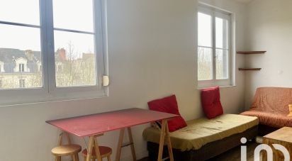 Duplex 2 pièces de 54 m² à Nantes (44000)