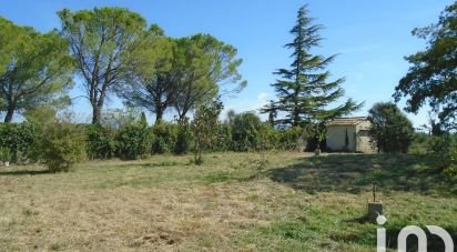 Land of 856 m² in Sainte-Cécile-les-Vignes (84290)