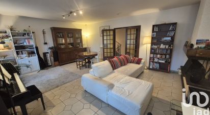 House 7 rooms of 135 m² in Noisy-le-Sec (93130)