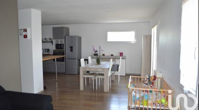 Maison 3 pièces de 80 m² à Montmerle-sur-Saône (01090)