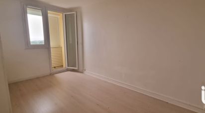 Appartement 4 pièces de 66 m² à Villiers-le-Bel (95400)