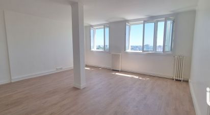 Appartement 5 pièces de 90 m² à Villiers-le-Bel (95400)