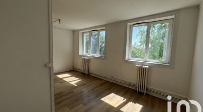 Appartement 4 pièces de 75 m² à Villiers-le-Bel (95400)