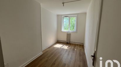 Appartement 4 pièces de 75 m² à Villiers-le-Bel (95400)