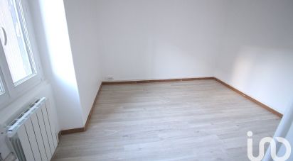 Appartement 2 pièces de 28 m² à Corbeil-Essonnes (91100)