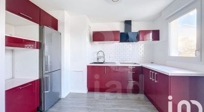 Appartement 2 pièces de 45 m² à Roissy-en-Brie (77680)