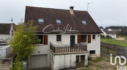 Pavillon 8 pièces de 145 m² à Montacher-Villegardin (89150)