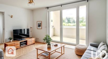 Apartment 2 rooms of 42 m² in Pringy (77310)