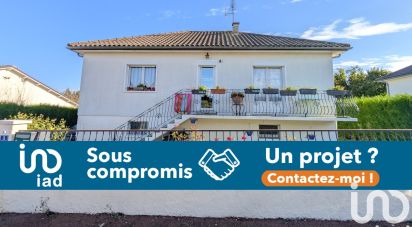 Maison 5 pièces de 102 m² à Bouresse (86410)