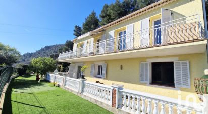 Traditional house 6 rooms of 200 m² in La Gaude (06610)