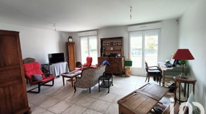 Traditional house 5 rooms of 132 m² in Fontenay-le-Comte (85200)