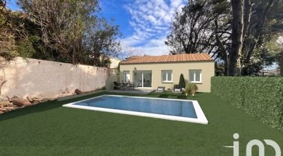 Land of 341 m² in Fontvieille (13990)