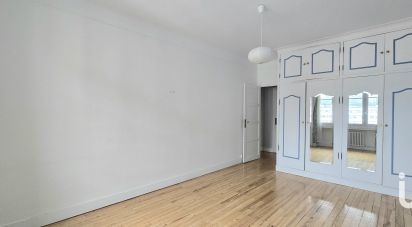 Appartement 2 pièces de 65 m² à Saint-Étienne (42000)