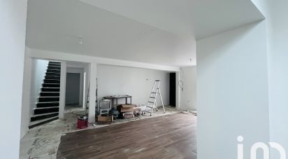 Maison 6 pièces de 118 m² à Ollainville (91340)