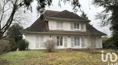 Maison traditionnelle 6 pièces de 214 m² à Romorantin-Lanthenay (41200)