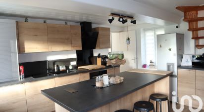 Maison 5 pièces de 86 m² à Saint-Cyr-la-Campagne (27370)