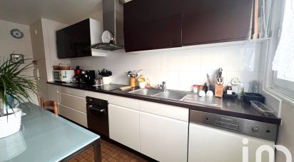 Apartment 4 rooms of 89 m² in Plaisir (78370)